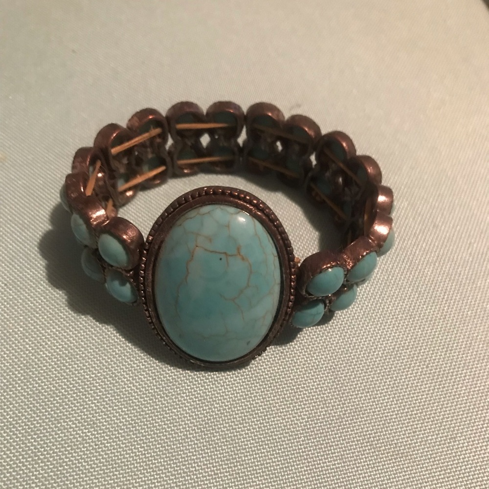 Turquoise beaded bracelet